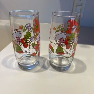 1980s Strawberry Shortcake “It’s the berries!” Drinking Glasses